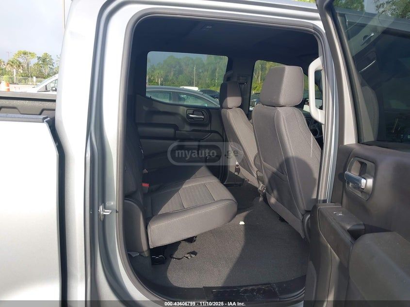 Chevrolet Silverado 2025 — миниатюра 8