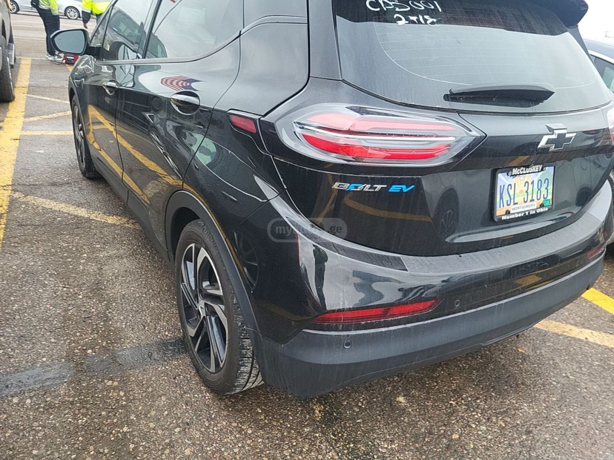 Chevrolet Bolt EV - фото 4