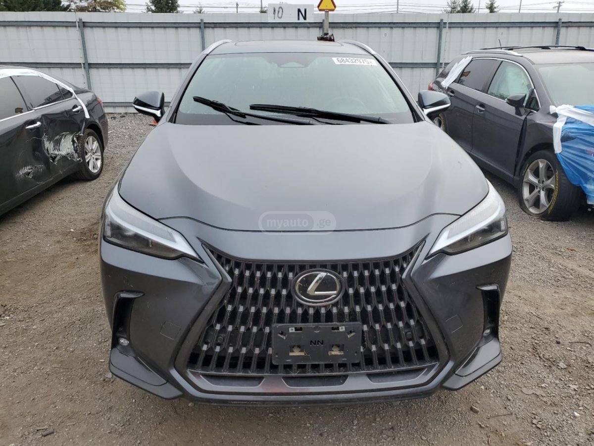 Lexus Base 4dr All-Wheel Drive Autom — миниатюра 5