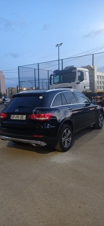 Mercedes-Benz GLC 300 - фото 6