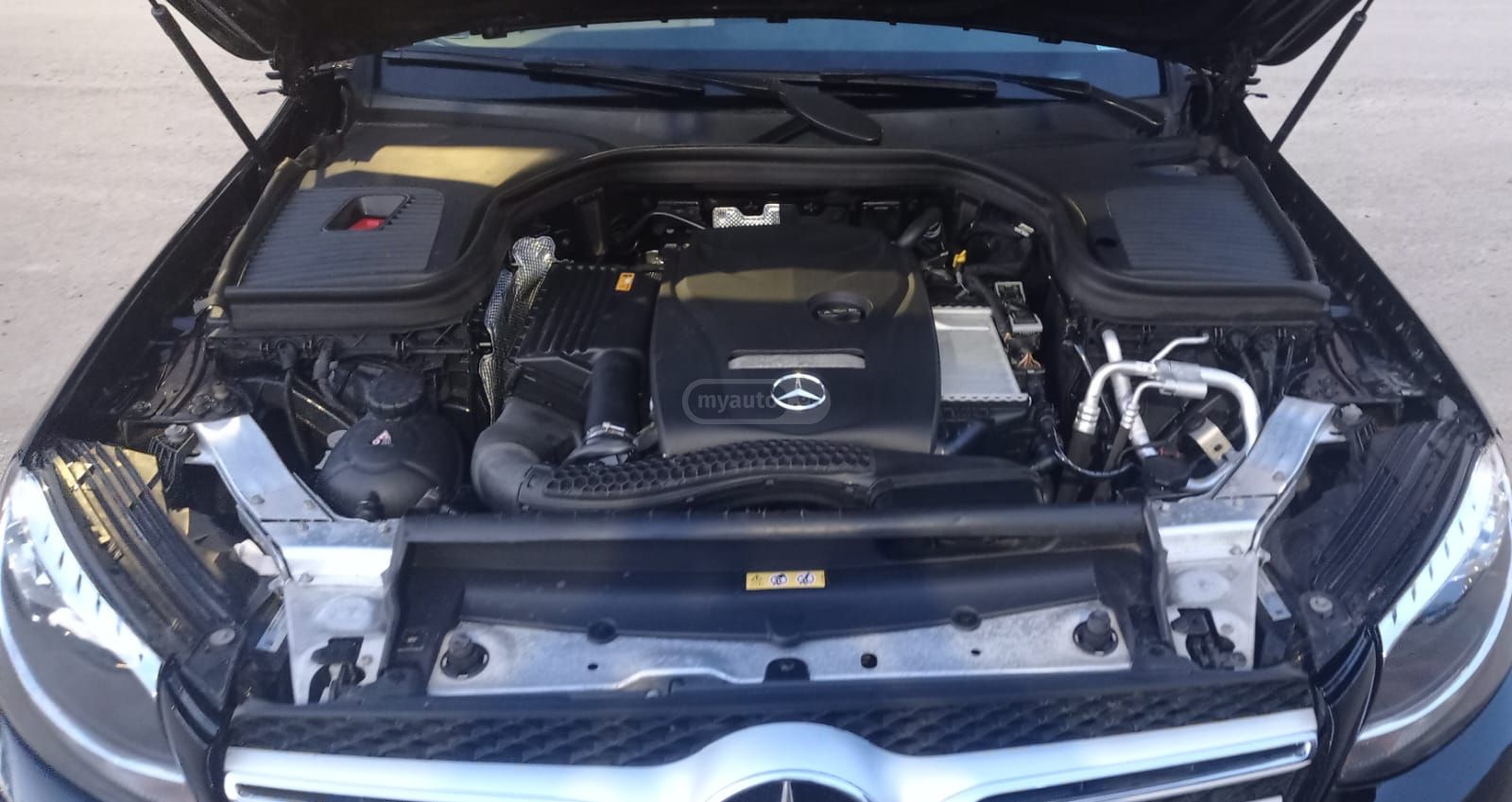 Mercedes-Benz GLC 300 - фото 9