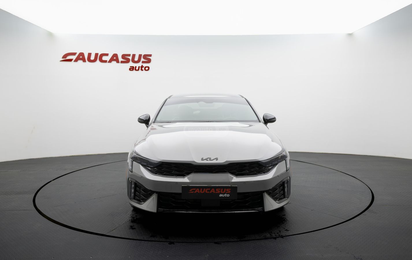 Kia Kia K5 — миниатюра 10