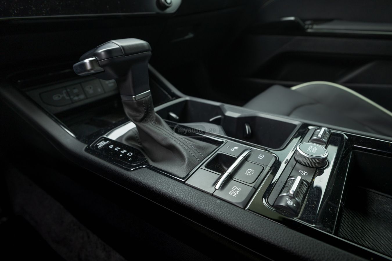 Kia Kia K5 — миниатюра 8