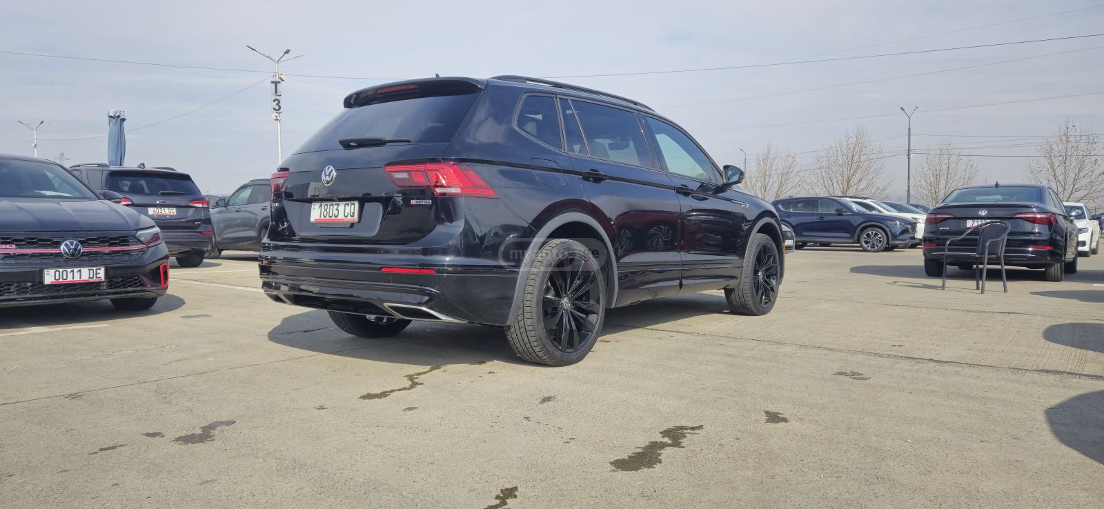 Volkswagen Tiguan - фото 1