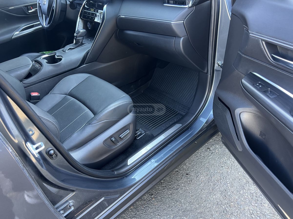 Toyota Venza - фото 10