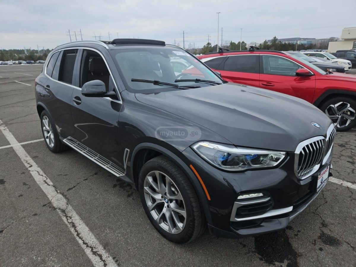 BMW X5 - фото 2