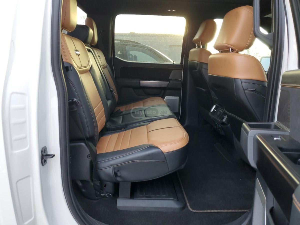 Ford F150 - фото 10