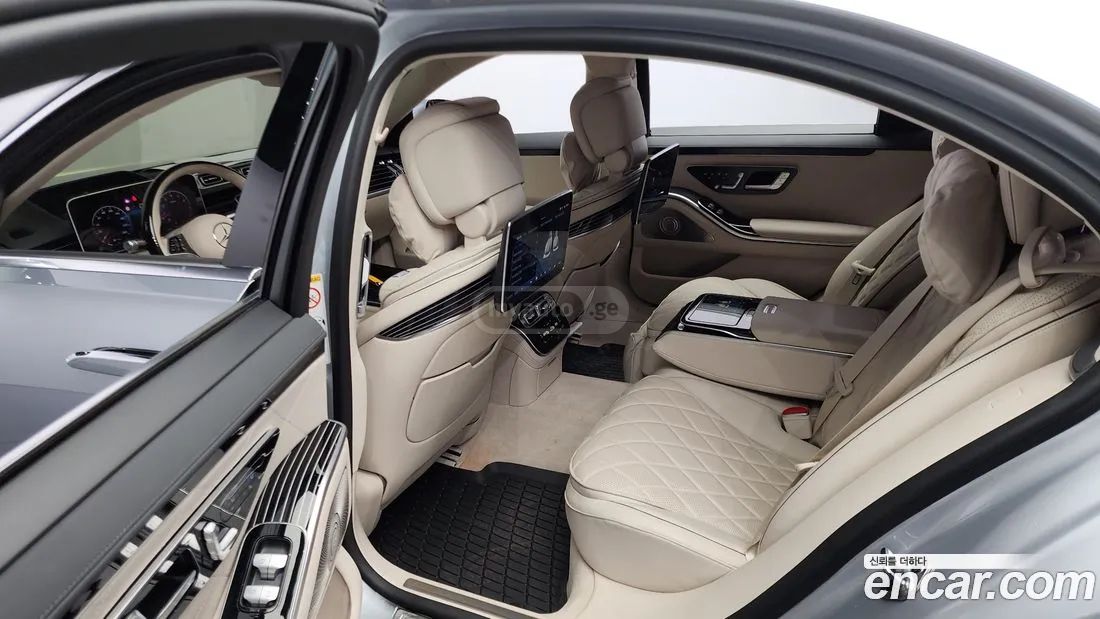 Mercedes-Benz 600 2023 — миниатюра 12