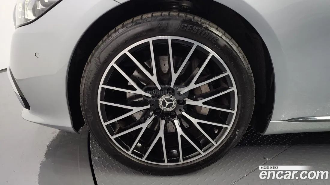 Mercedes-Benz 600 2023 — миниатюра 5