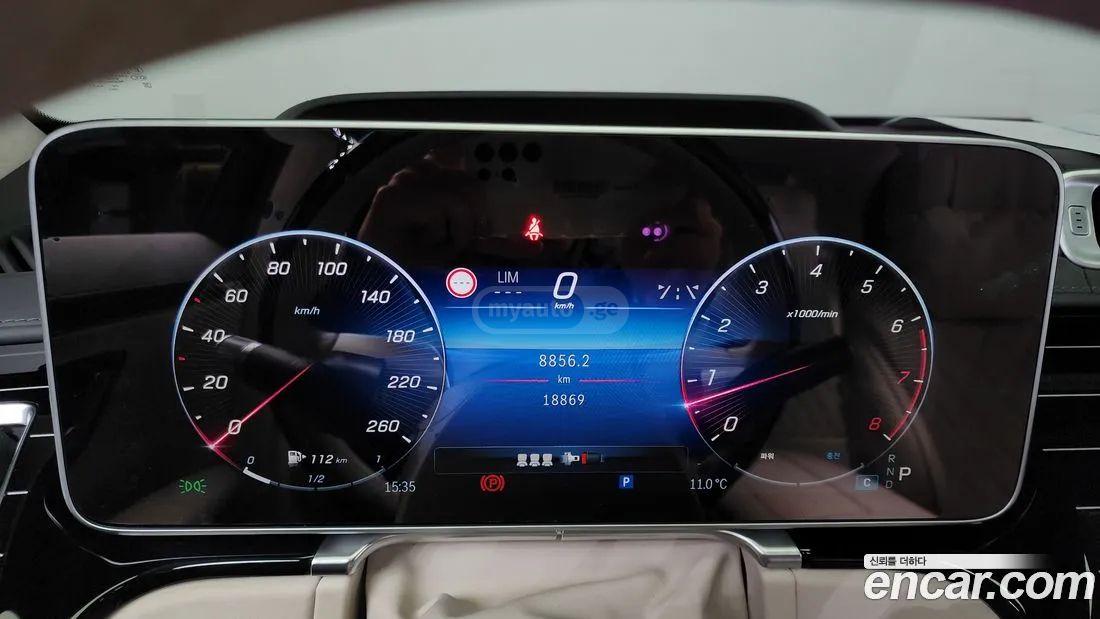 Mercedes-Benz 600 2023 — миниатюра 8