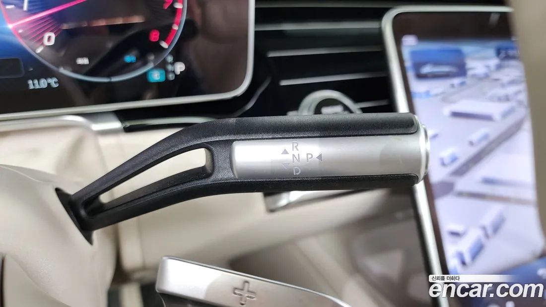 Mercedes-Benz 600 2023 — миниатюра 9