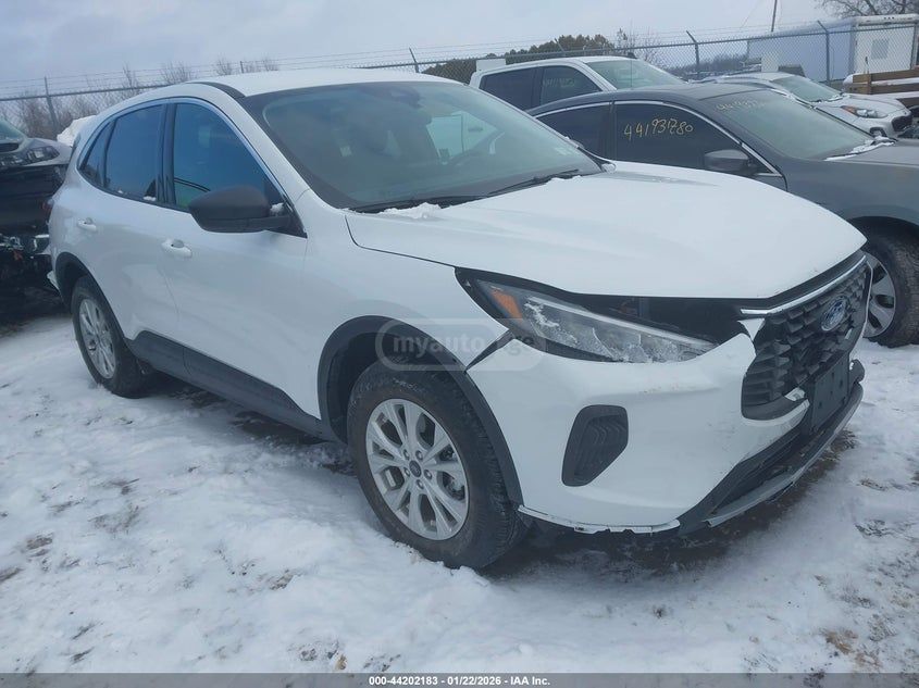 Ford Escape - фото 1