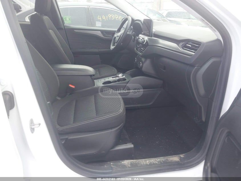 Ford Escape - фото 5