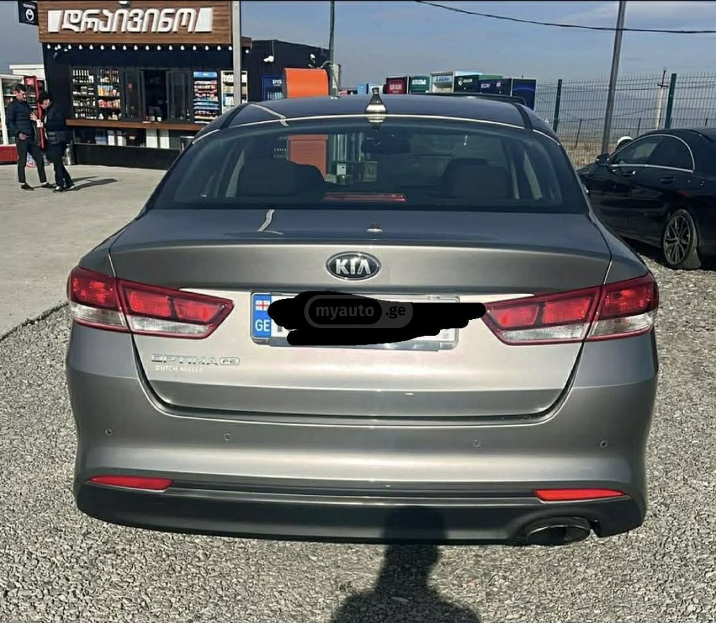 Kia Optima - фото 2