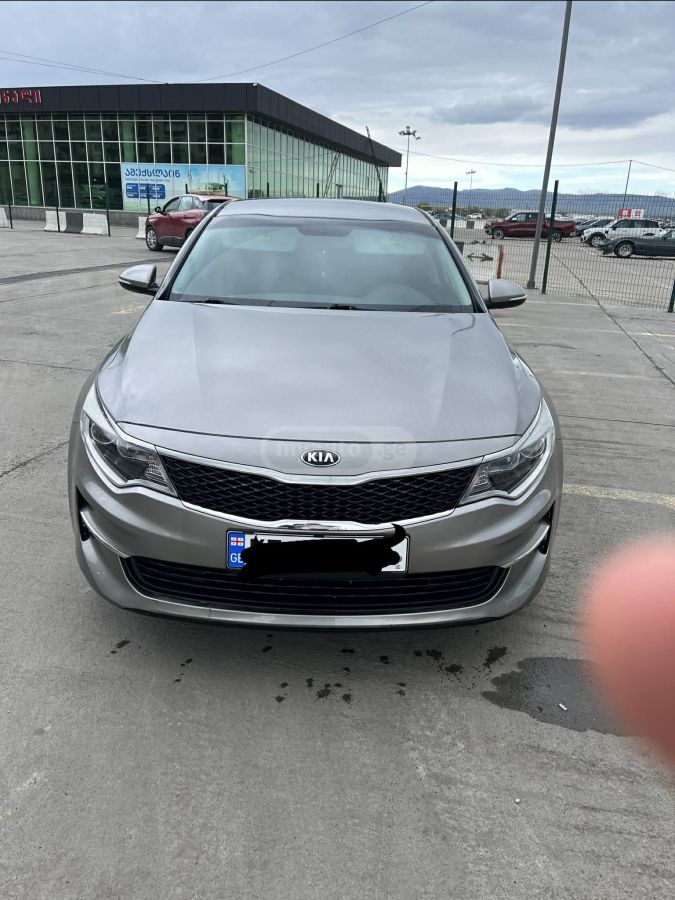 Kia Optima - фото 5