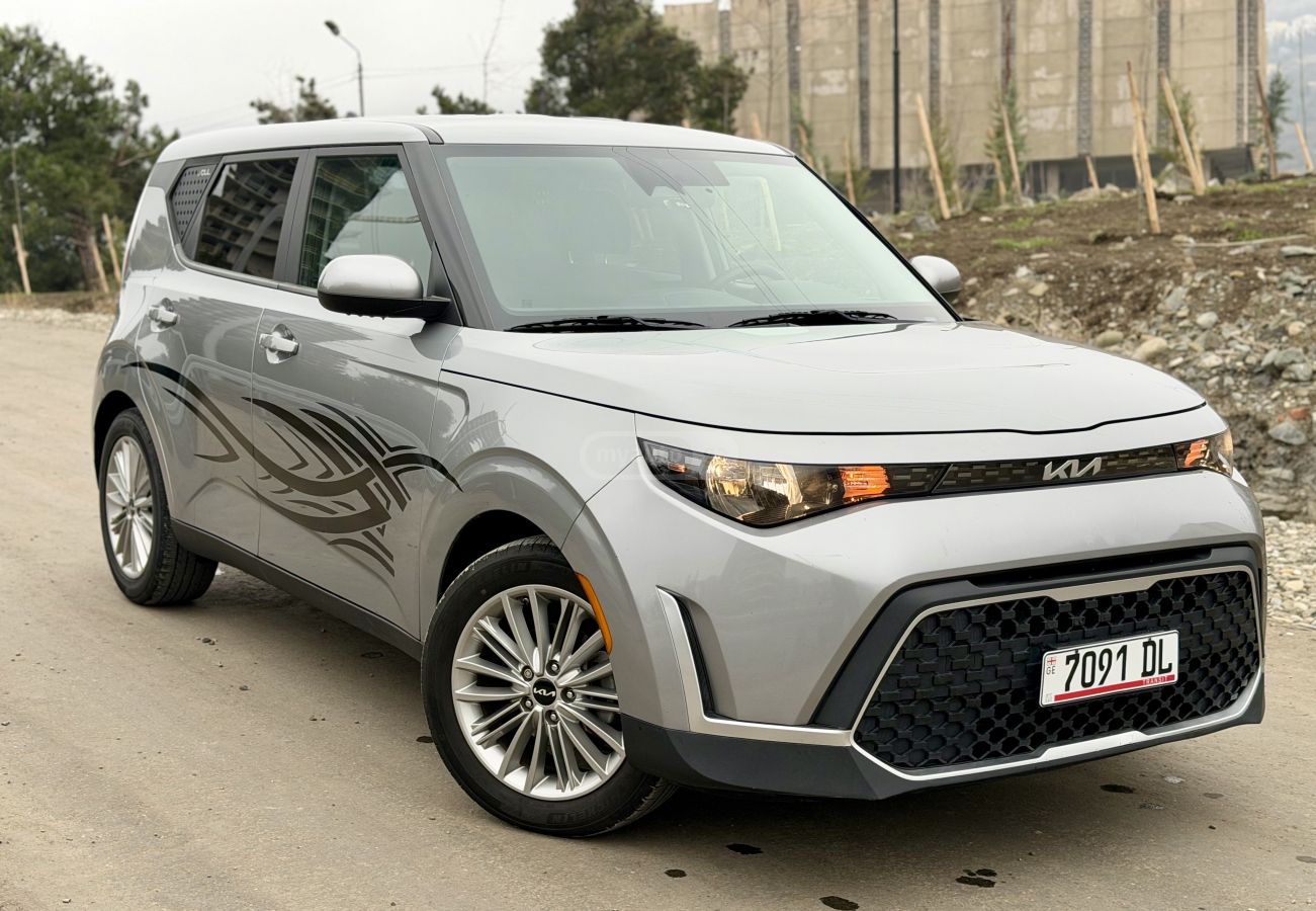 Kia Soul - фото 1