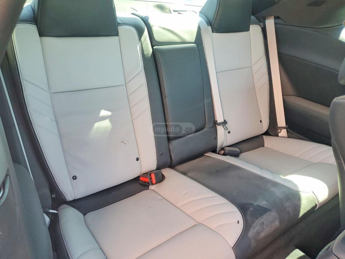 Dodge Challenger 2023 — миниатюра 10