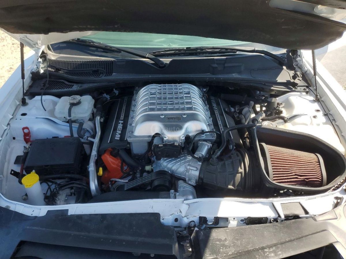 Dodge Challenger 2023 — миниатюра 11