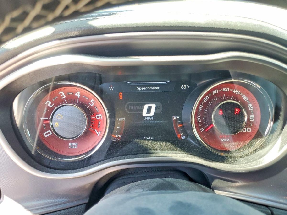 Dodge Challenger 2023 — миниатюра 9