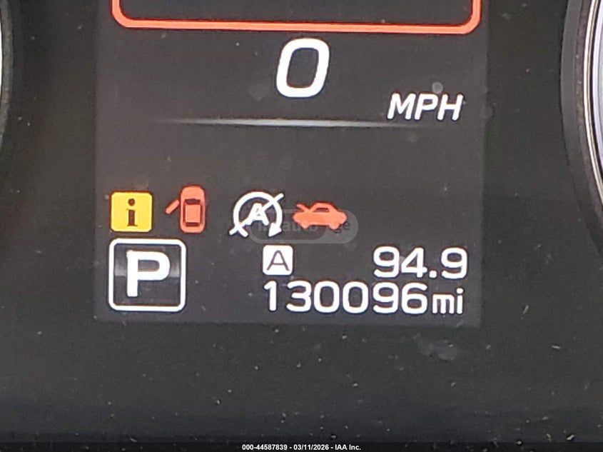 Subaru Legacy - фото 15