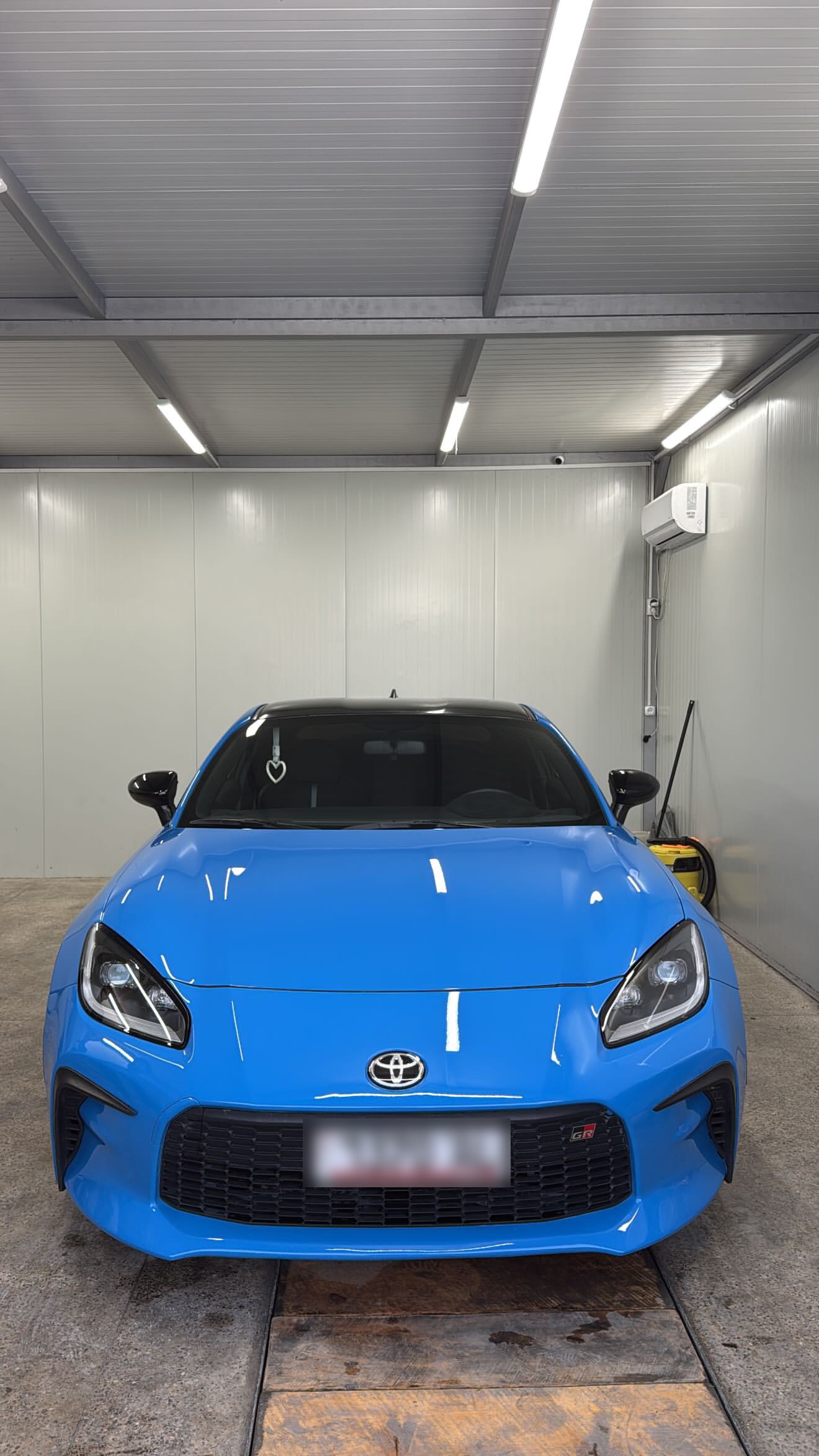 Toyota GR 86 Premium 2dr Coupe Manual 2022 — миниатюра 2