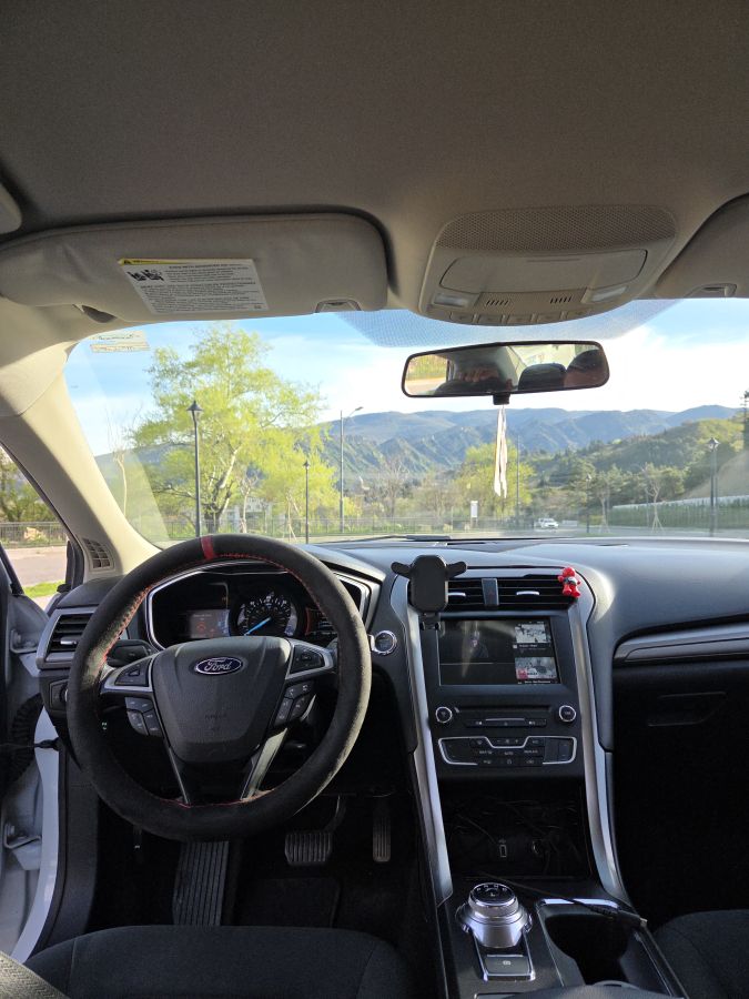 Ford Fusion - фото 8