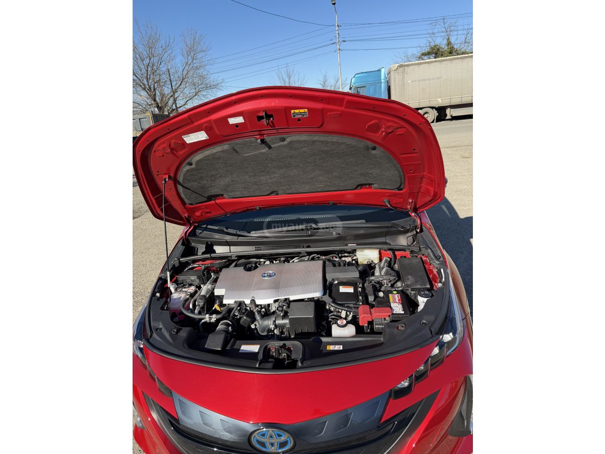 Toyota Prius - фото 9