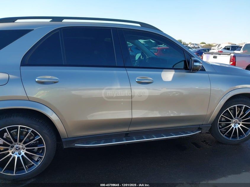 Mercedes-Benz GLE 350 - фото 12