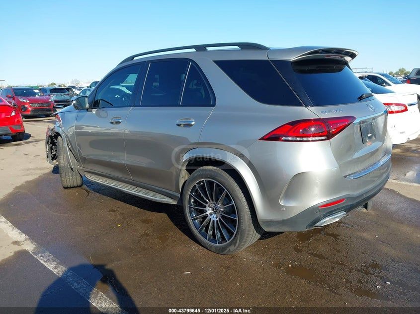 Mercedes-Benz GLE 350 - фото 3