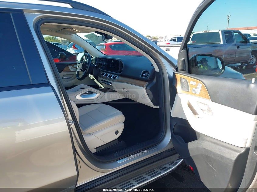 Mercedes-Benz GLE 350 - фото 5