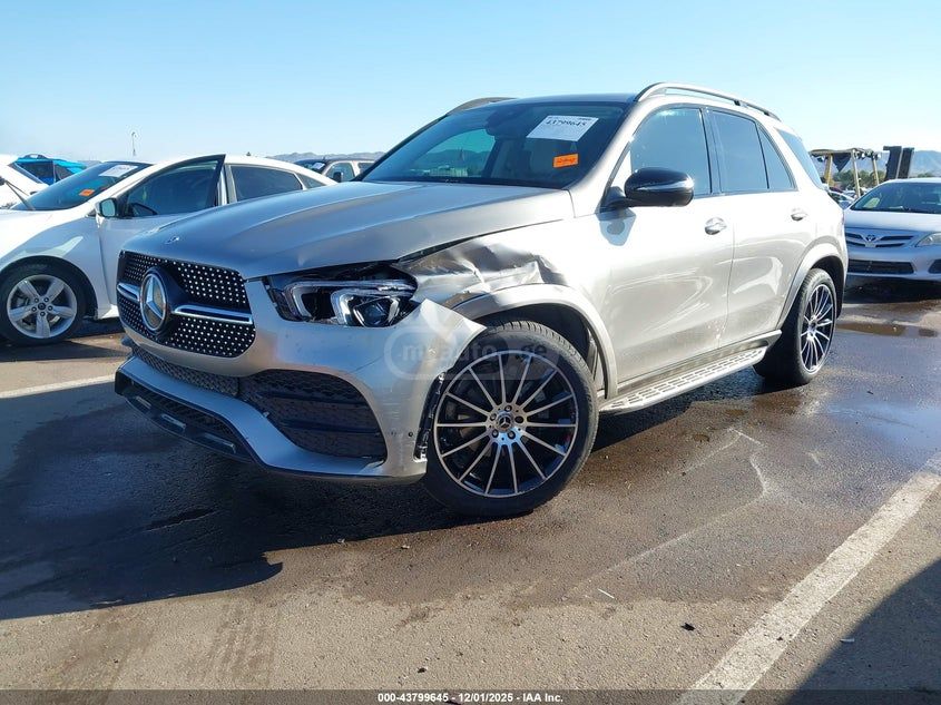 Mercedes-Benz GLE 350 - фото 6