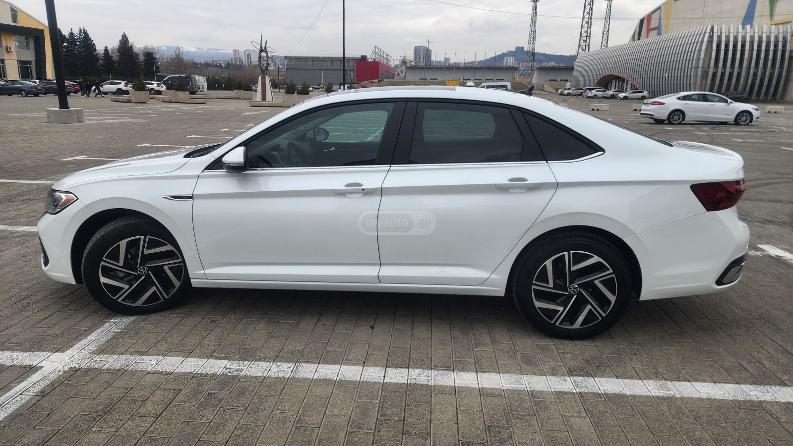 Volkswagen Jetta - фото 7