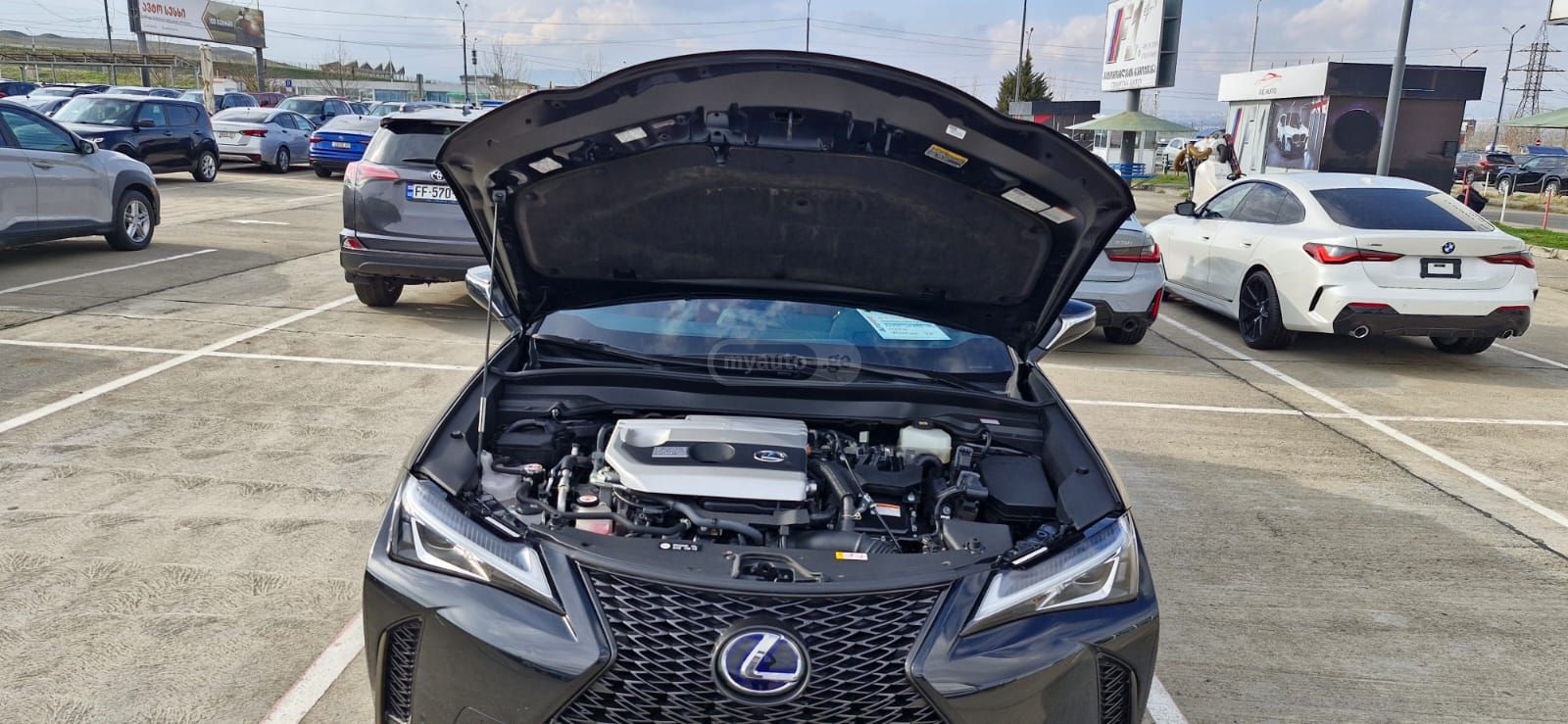 Lexus F Sport — миниатюра 13