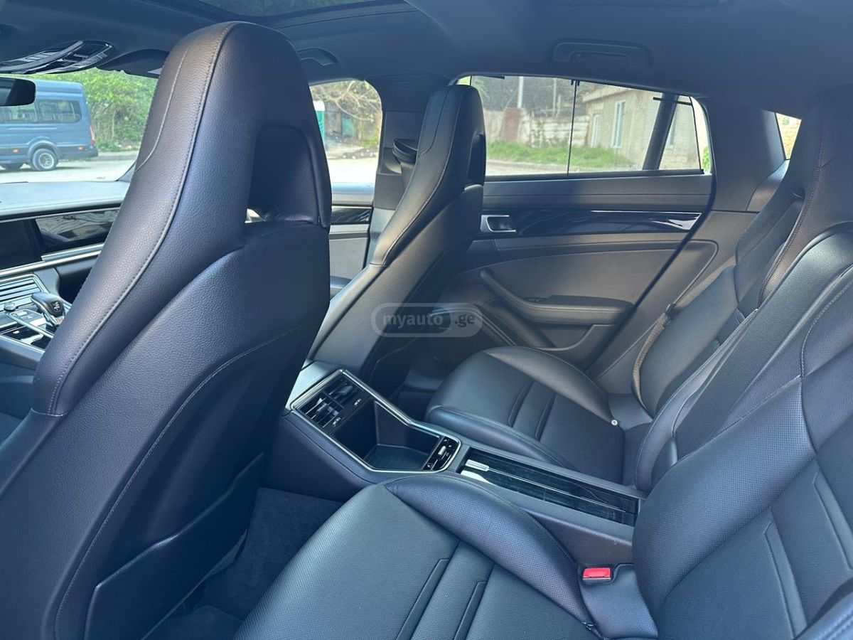 Porsche Panamera - фото 14