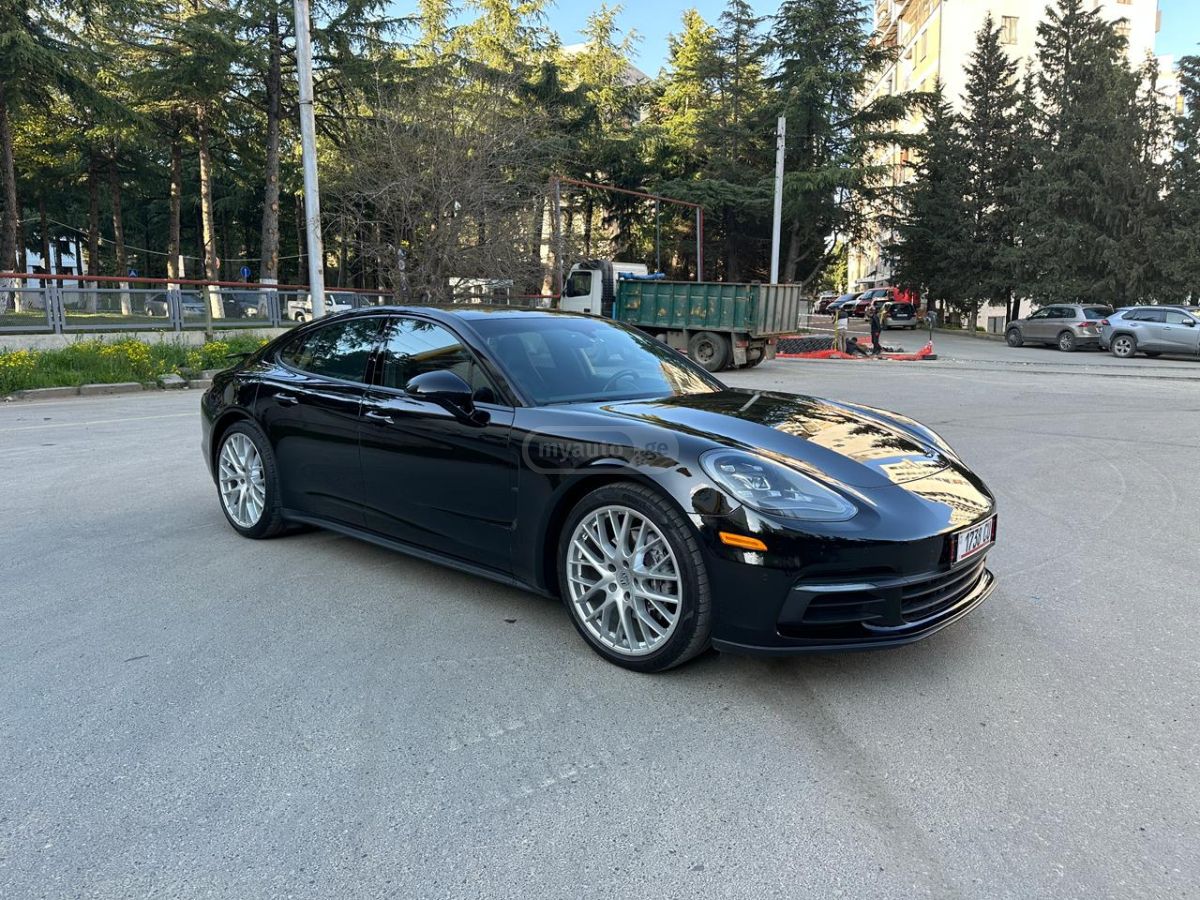 Porsche Panamera - фото 3