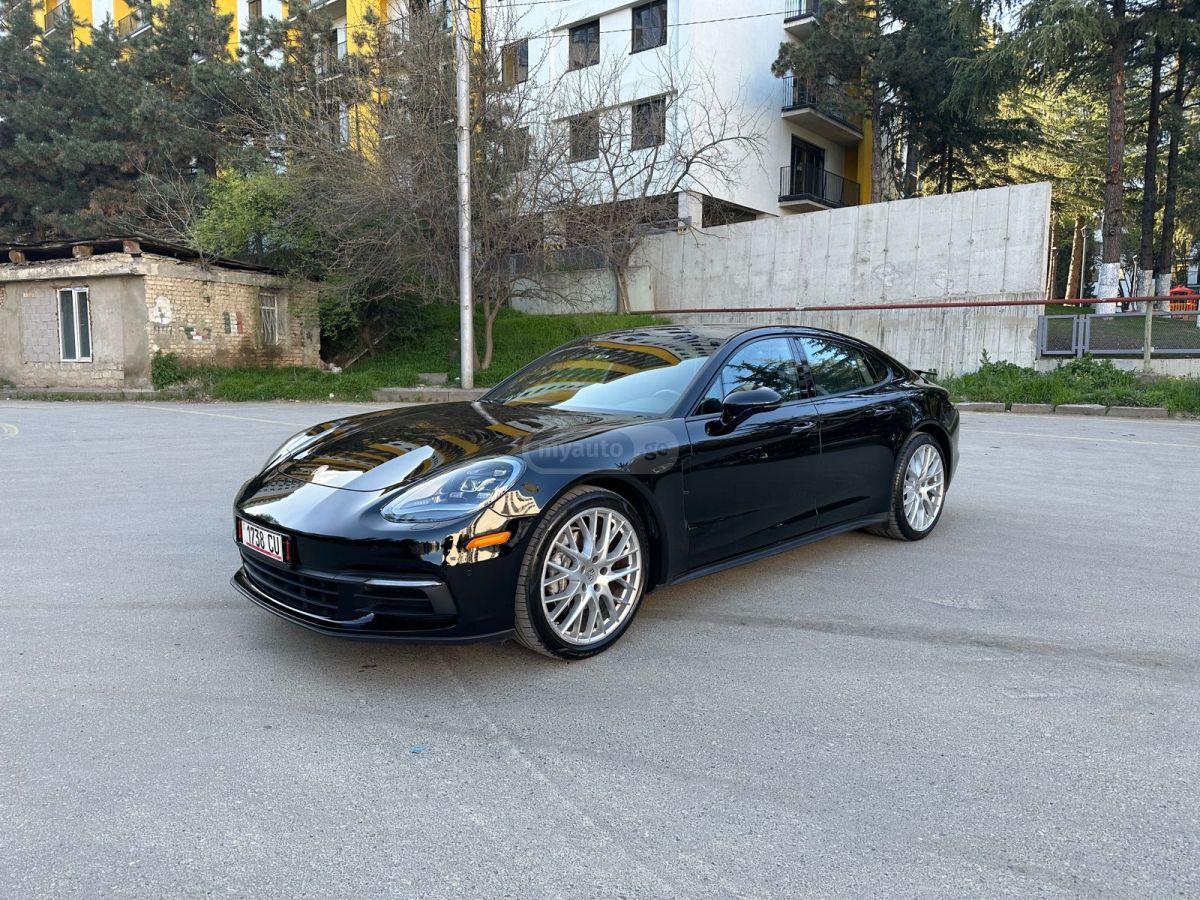 Porsche Panamera - фото 4