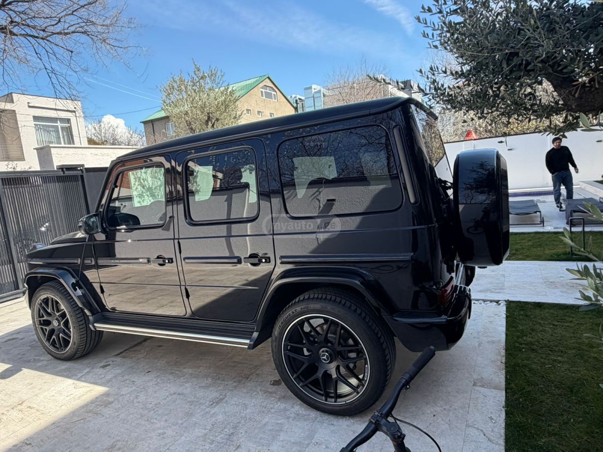 Mercedes-Benz G 400 2023 — миниатюра 6