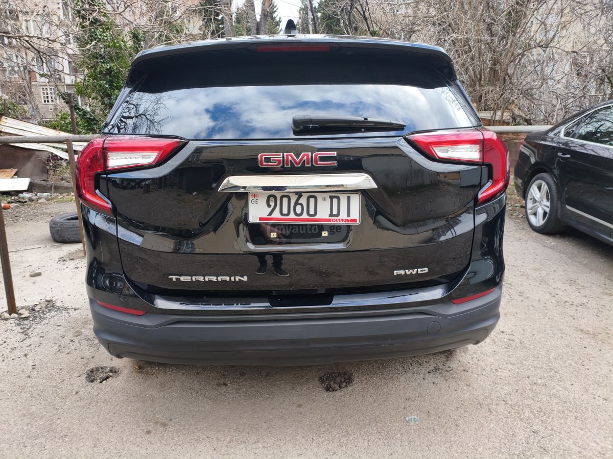 GMC Terrain - фото 11