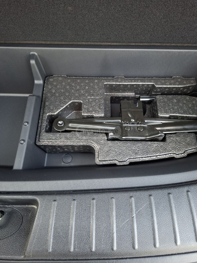 Hyundai Santa FE - фото 13