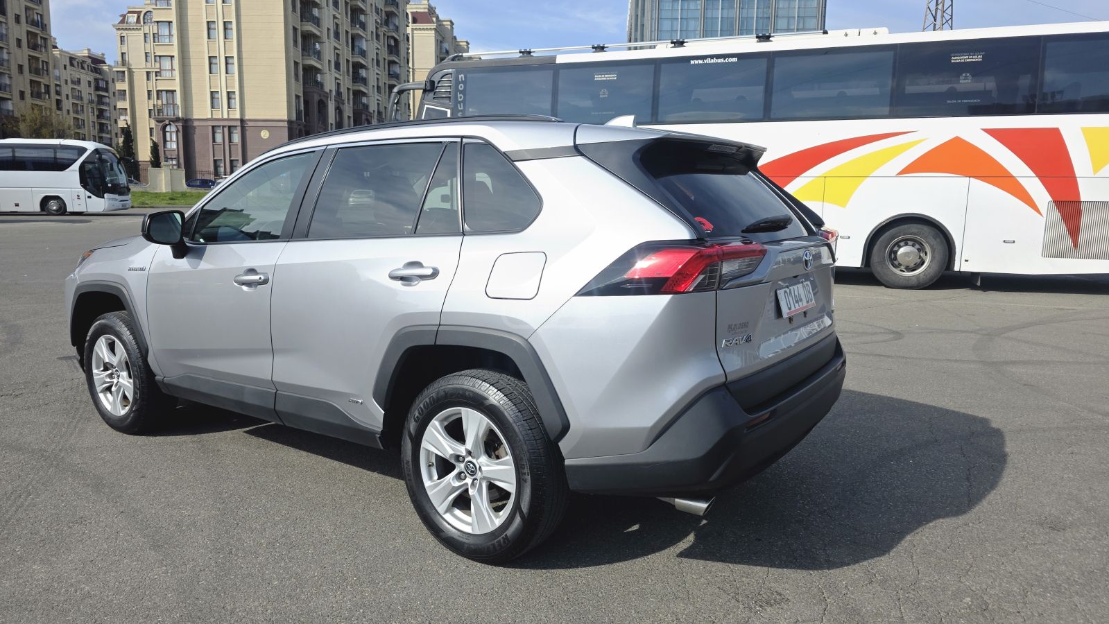 Toyota RAV 4 - фото 7