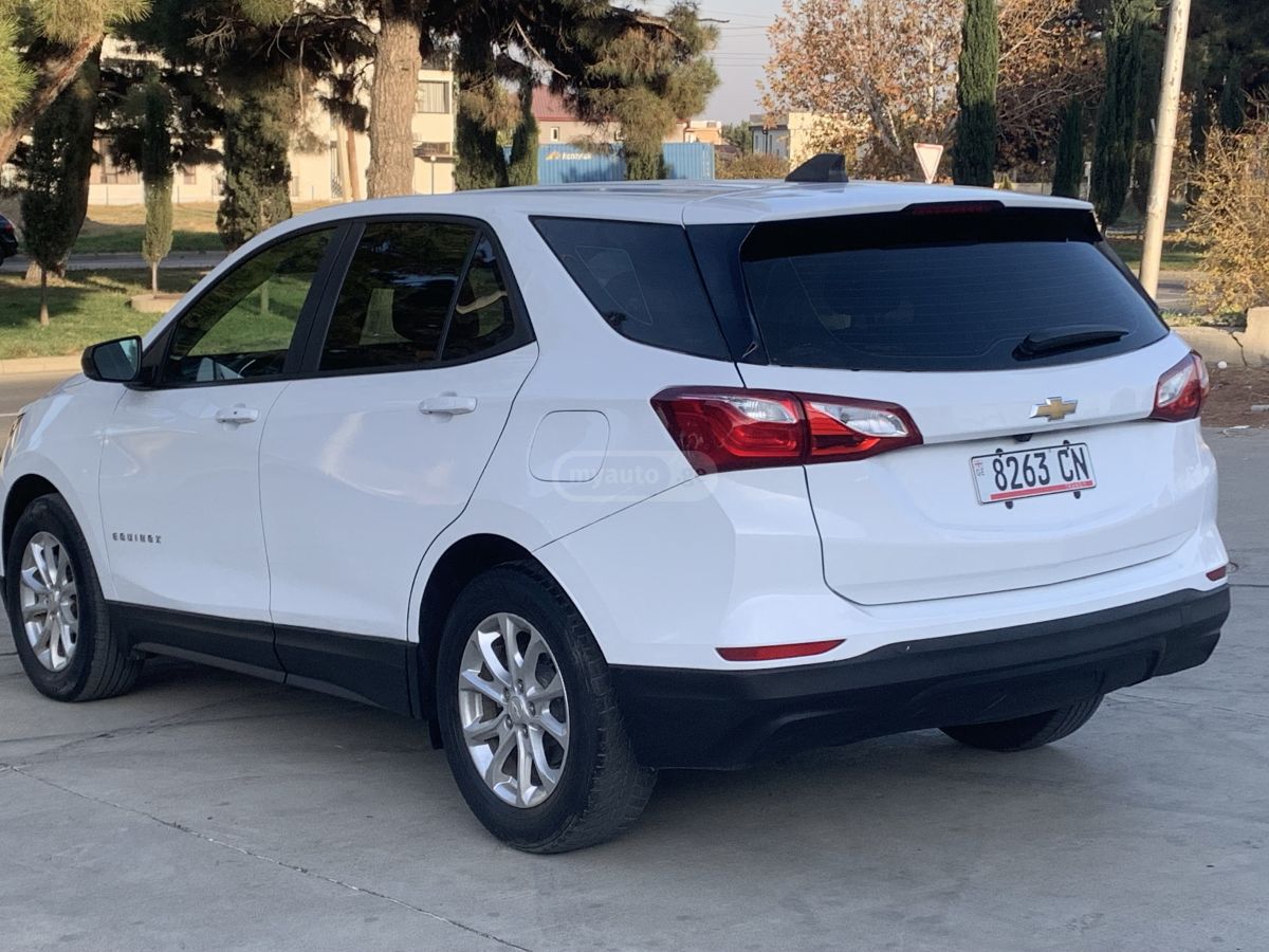 Chevrolet Equinox - фото 8