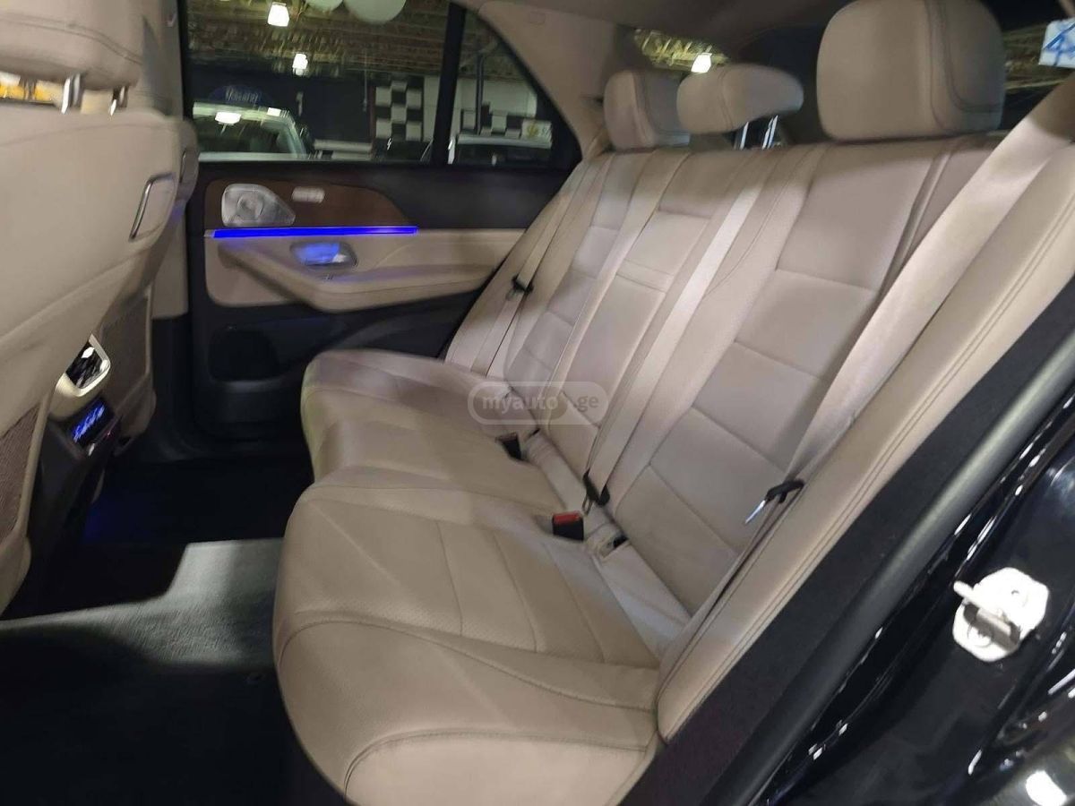 Mercedes-Benz GLE 350 - фото 9