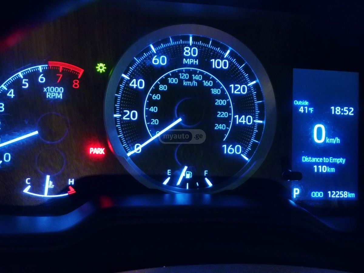 Toyota Corolla - фото 5