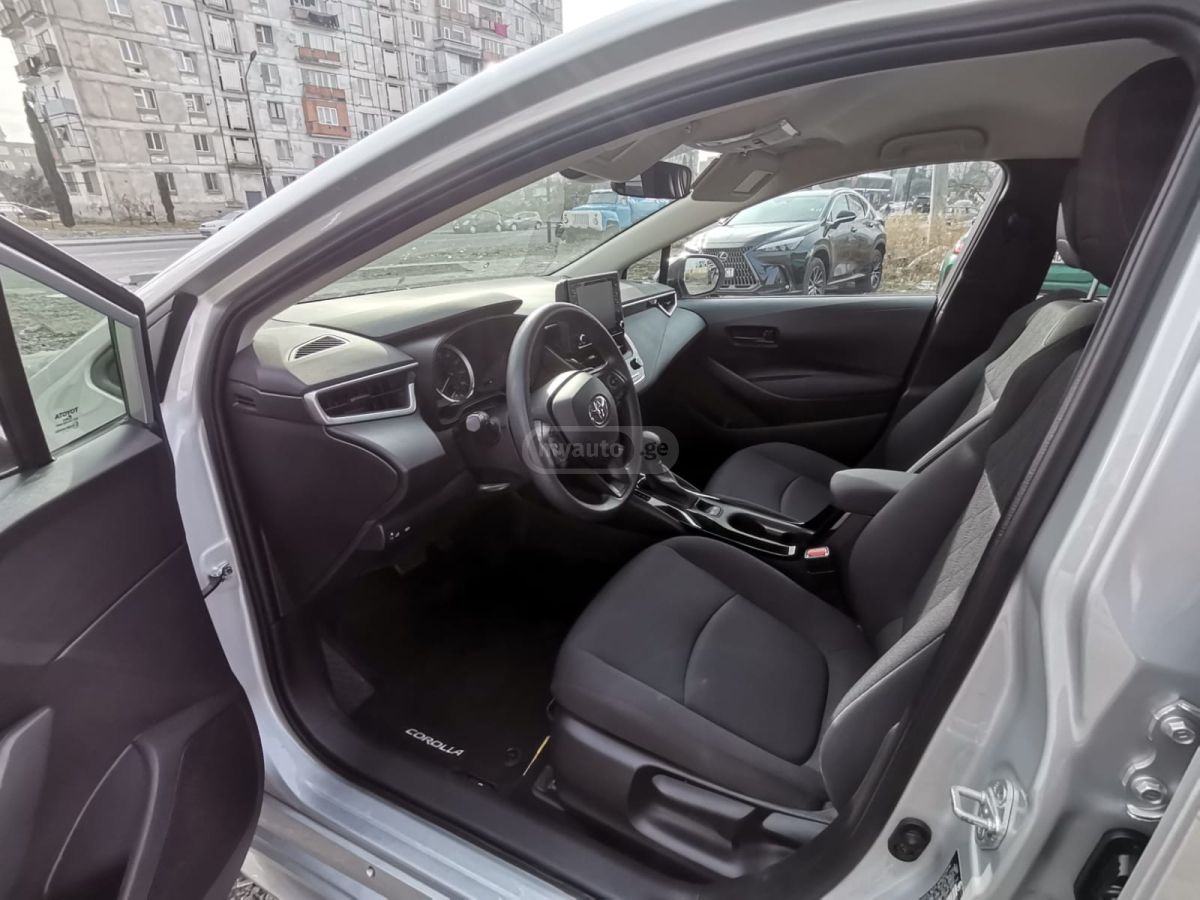Toyota Corolla - фото 7
