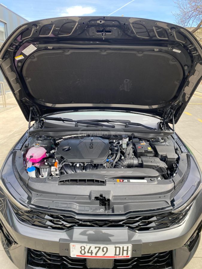 Kia K5 - фото 14