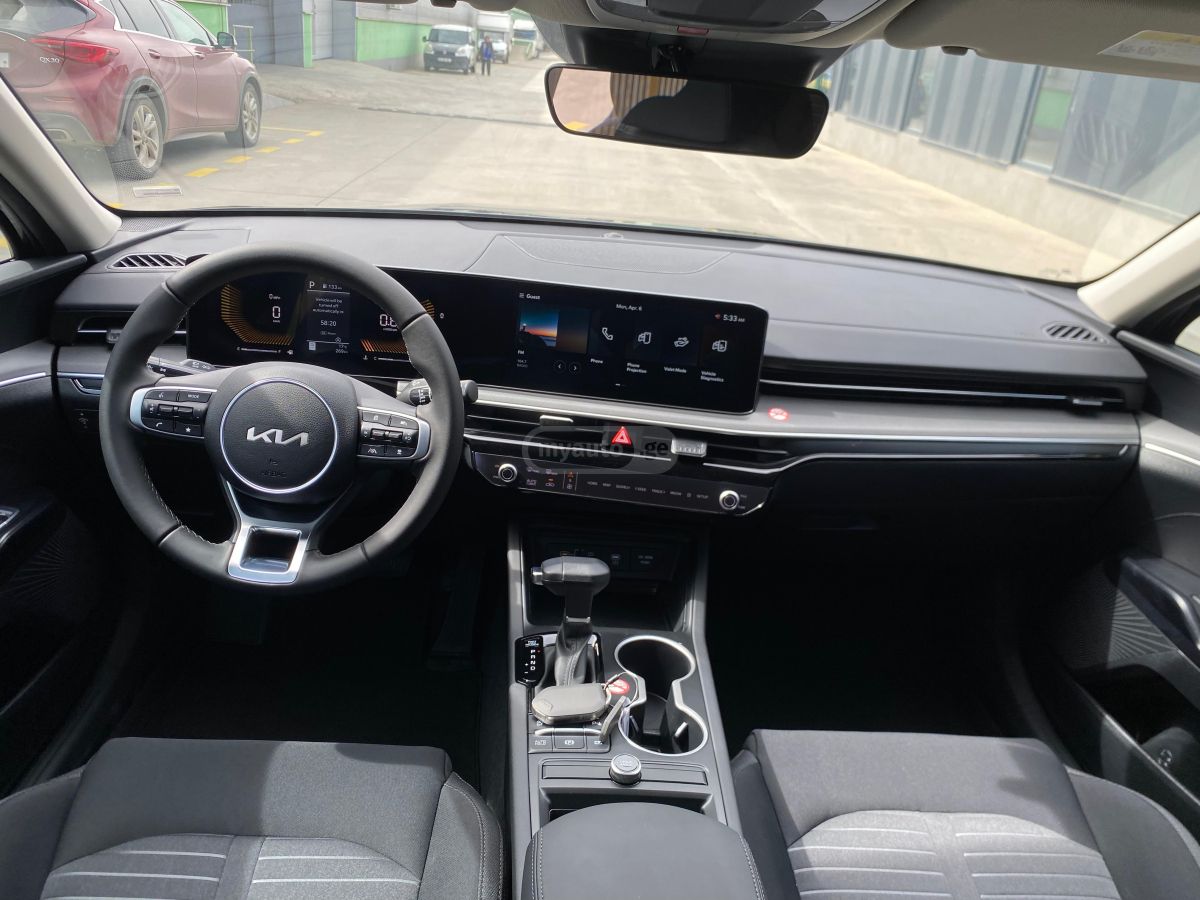 Kia K5 - фото 9