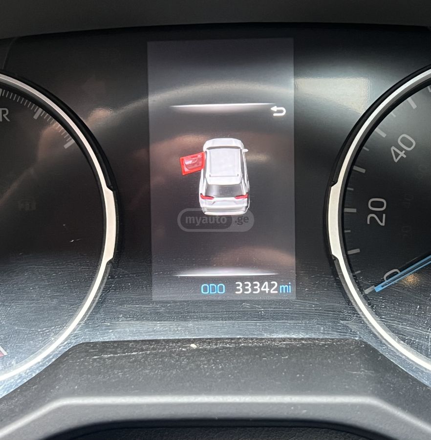 Toyota RAV 4 - фото 7