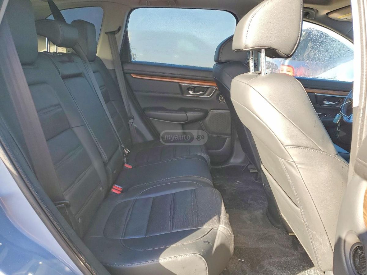 Honda CR-V - фото 11