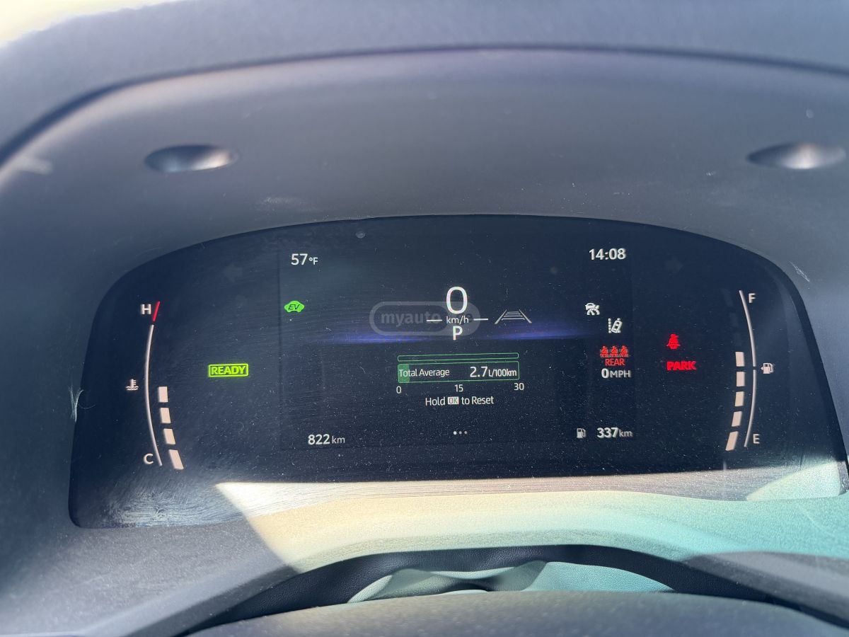 Toyota Camry - фото 10