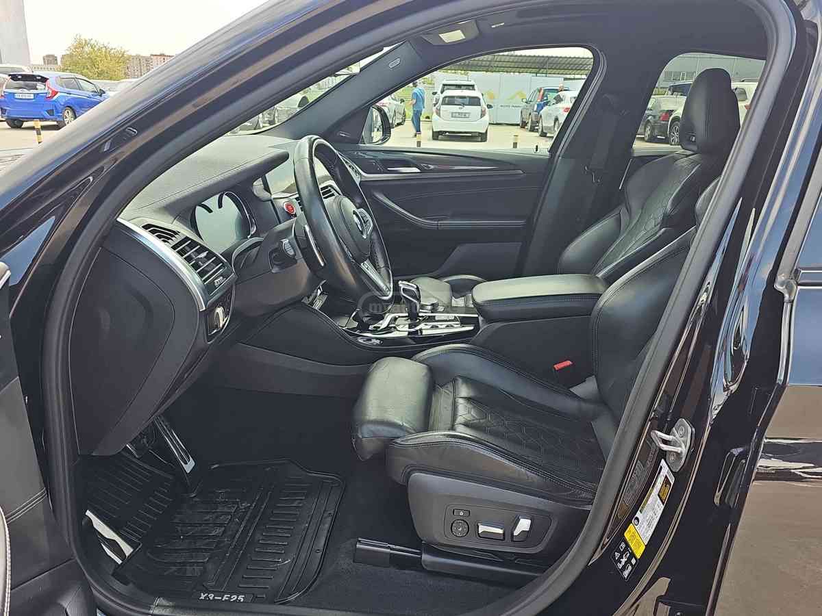 BMW M Competition — миниатюра 13